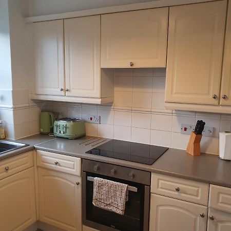 Entire 2 Bedroom Apartment Free Parking Saffron Walden Zewnętrze zdjęcie